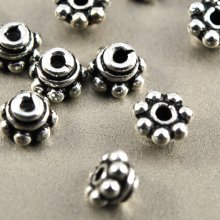 別アングル1: エスニックビーズ 3.5mm 5個