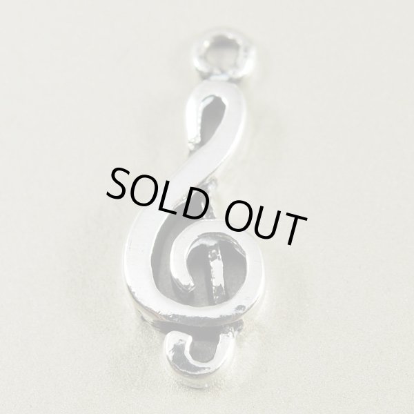 画像1: チャーム（ト音記号）