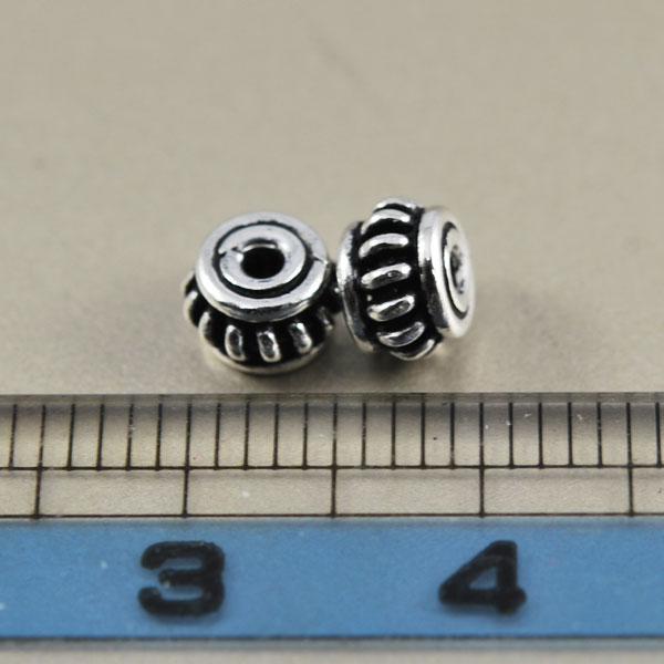 画像: エスニックビーズ 5×3.5mm 1個