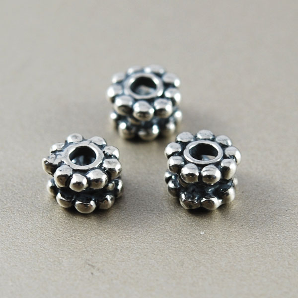 画像: エスニックビーズ 5×3mm 5個